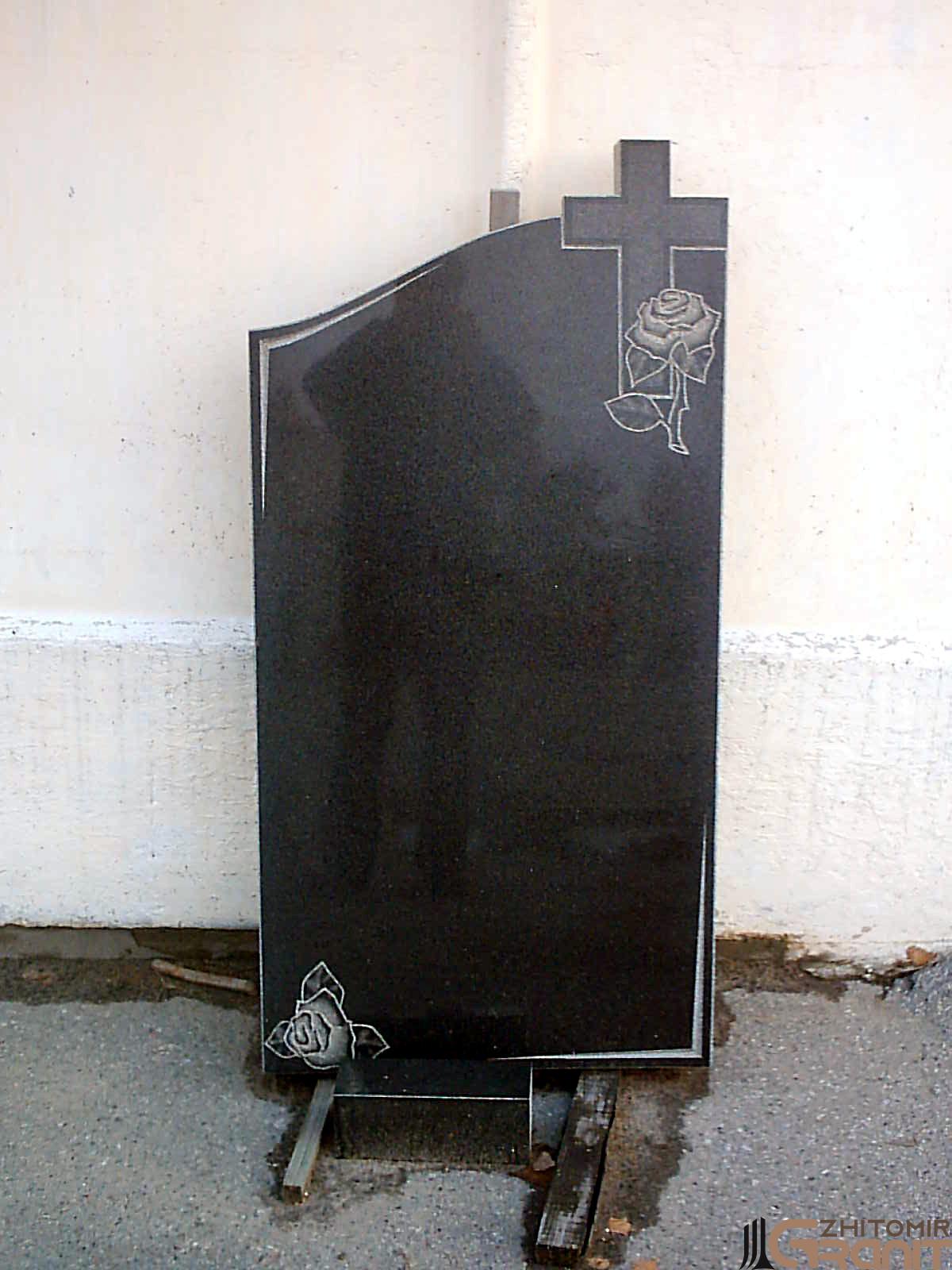 Single granite monument - White roses Single granite monument - White roses