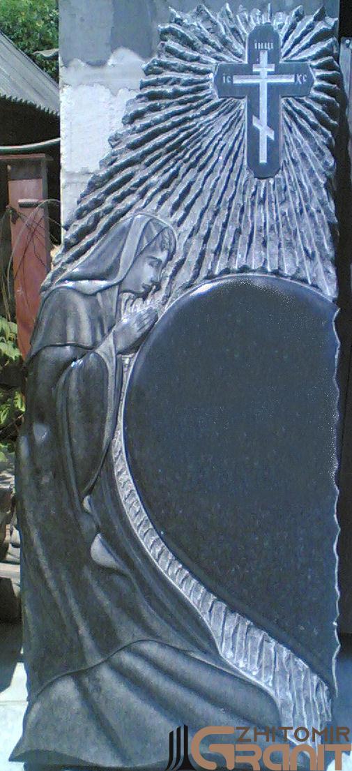 Single granite monument - Heart of the Virgin Mary Single granite monument - Heart of the Virgin Mary