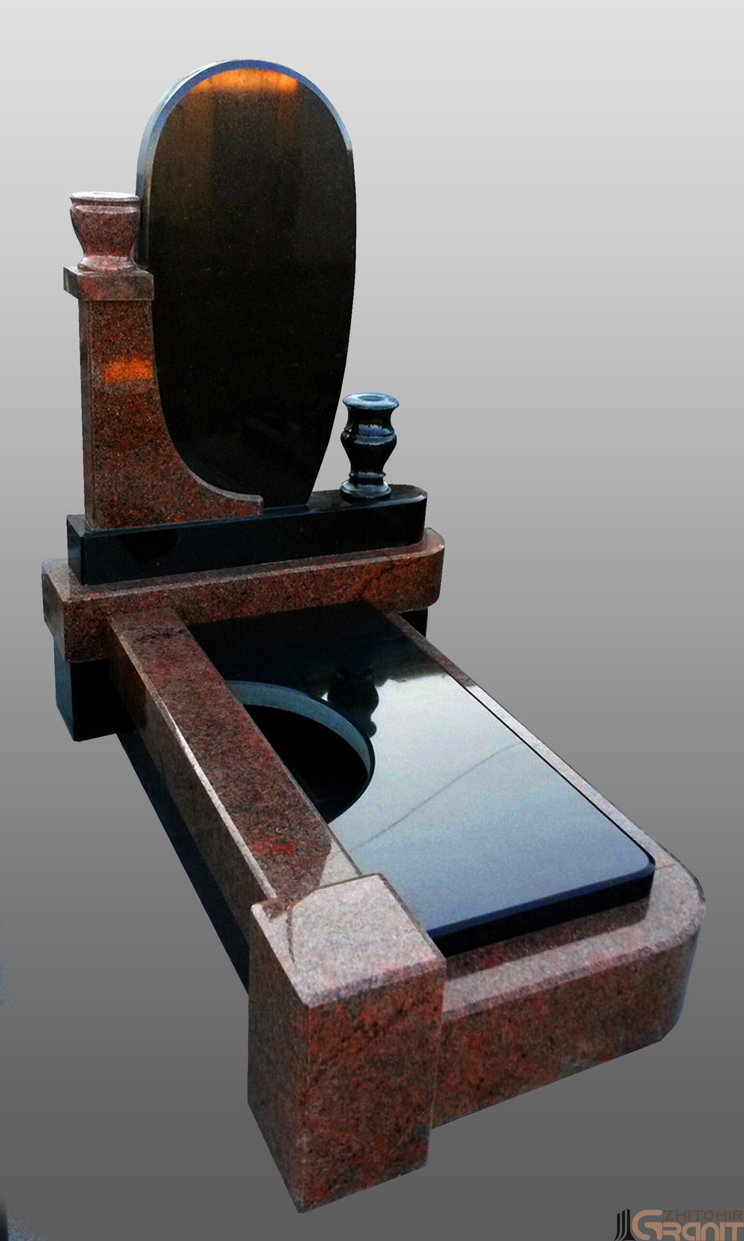 Одинарний гранітний пам'ятник Одинарний гранітний пам'ятник